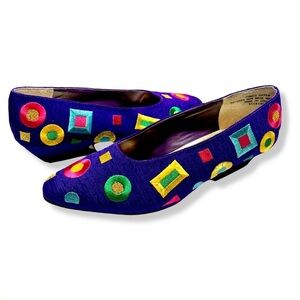 Vintage 80’s New Wave Embroidered Totally Rad 1.5” Kitten Heel Shoes Size 8